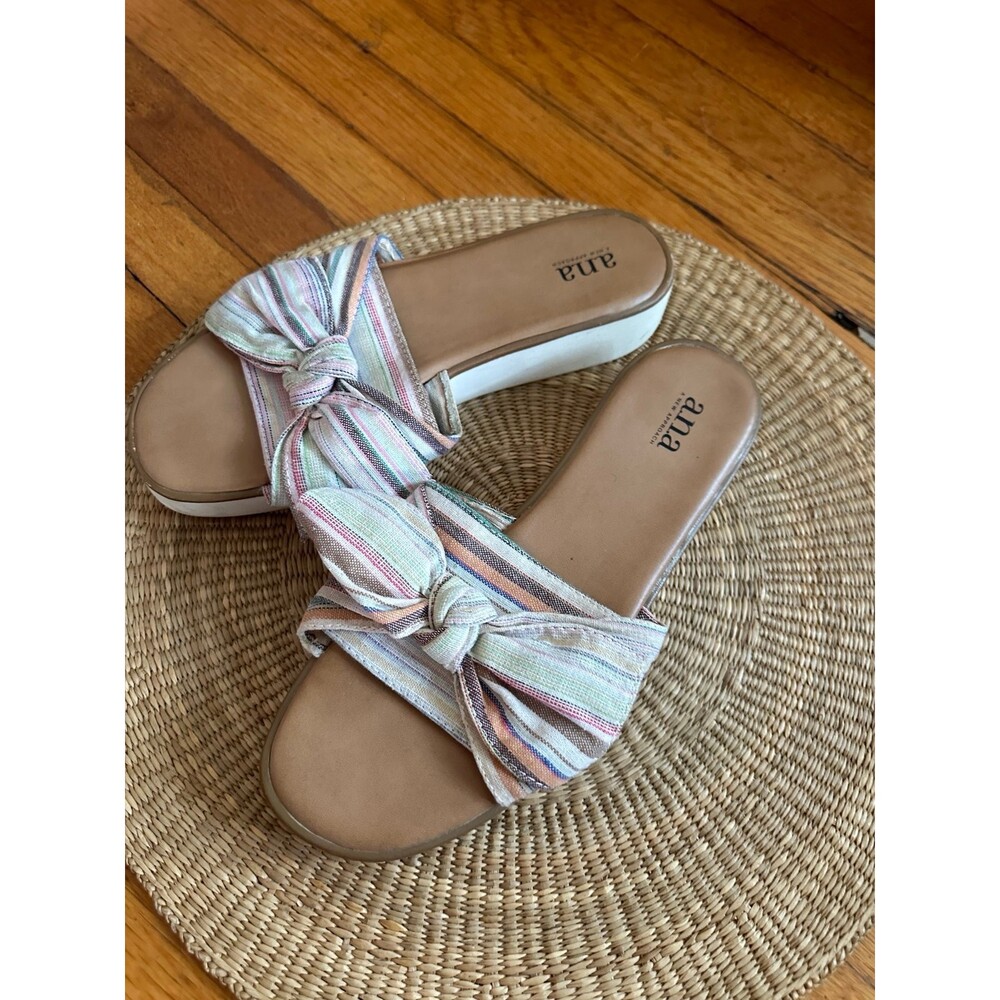 Ana Women’s size 8.5 knot sandals